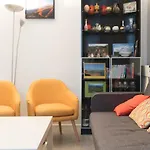Design Apartment Near Bastille
